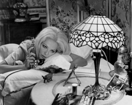 Virna Lisi in Meglio vedova Better A Widow on Bed Holding Phone 16x20 Ca... - $69.99