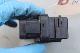 2002-2007 INFINITI G35 COMPUTER RELAY CONNECTOR MODULE K6395 image 5