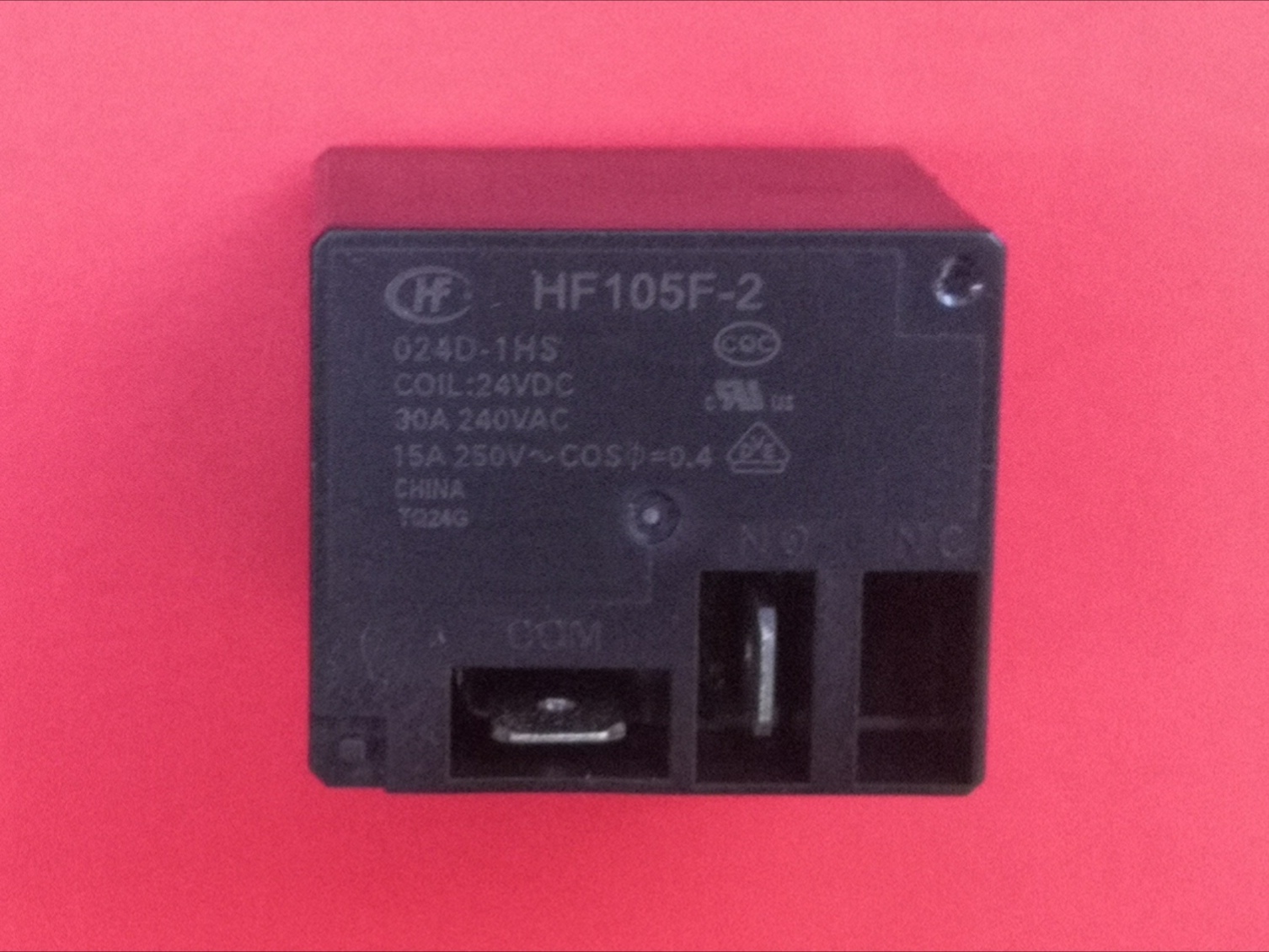 HF105F-2 024D-1HS , 24VDC Relay, HONGFA Brand New!!