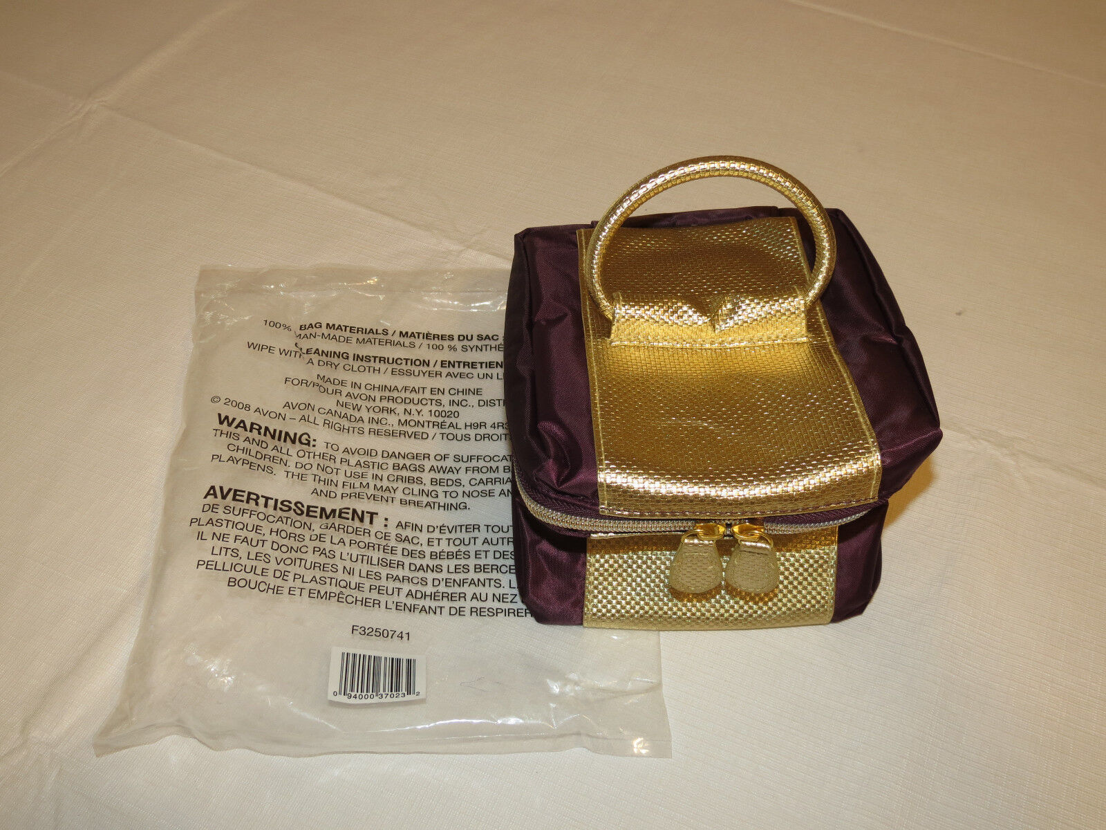Primary image for Avon Mark Womens Ladies F3250741 toiletry make up travel bag eggplant gold NEW;;