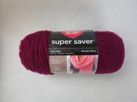 Red Heart Super Saver Yarn-Medium Mulberry E3008-0570 - $106.71 MXN