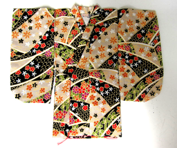 Japanese Handsewn Cotton Doll Kimono -  little Flowers - £21.96 GBP
