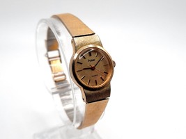Vintage Womens Pulsar Watch New Battery Sold As Is Please Read - £11.95 GBP