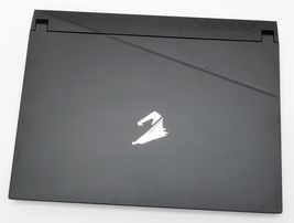 Gigabyte AORUS 15 X5LF 15.6" Core i5-13500H 3.2GHz 8GB 512GB SSD RTX 4050 image 3