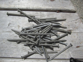 3in. 3&quot; Common Galvanized Steel Nails 5 lb - $25.08 CAD