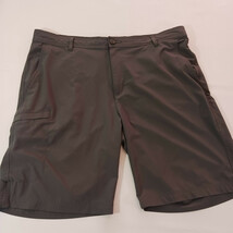 Columbia PFG Regular Fit Lightweight Men&#39;s Gray Stretch Shorts Size 38W ... - $16.92