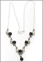 Necklace with silver and amber-
show original title

Original TextCollie... - $51.38