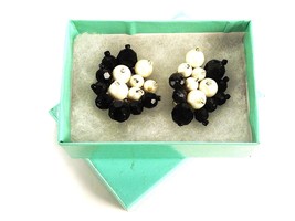 Marvella White &amp; Black Bead Cluster Earrings, Clip-on, Vintage Jewelry, ... - $14.65