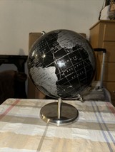 13 Inch World Globe with Stainless Steel Arc and Metallic Base - £19.57 GBP