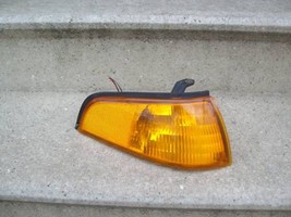 1996 1995 1994 1993 FORD ESCORT RIGHT MARKER LIGHT TURN SIGNAL - $1,408.57 MXN