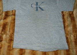 Clavin Klein Jeans Kids Unisex Graphic T-Shirt Gray CK Cotton Sz L - £5.58 GBP