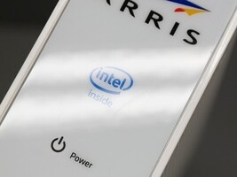 ARRIS SURFboard SVG2482AC DOCSIS 3.0 Cable Modem and AC2350 Wi-Fi Router image 3