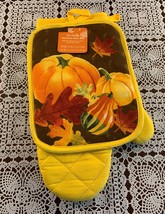 Brand New Fall Pumpkin Leaves Gourd Design Gold Yellow Oven Mitt Potholder Set - £9.42 GBP