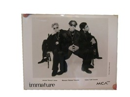 Immature Presser Photo Kit 8x10-
show original title

Original TextImmat... - $26.88