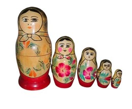 Vintage Wooden Russian Nesting Dolls  Hand Painted Set of 5 - £21.97 GBP