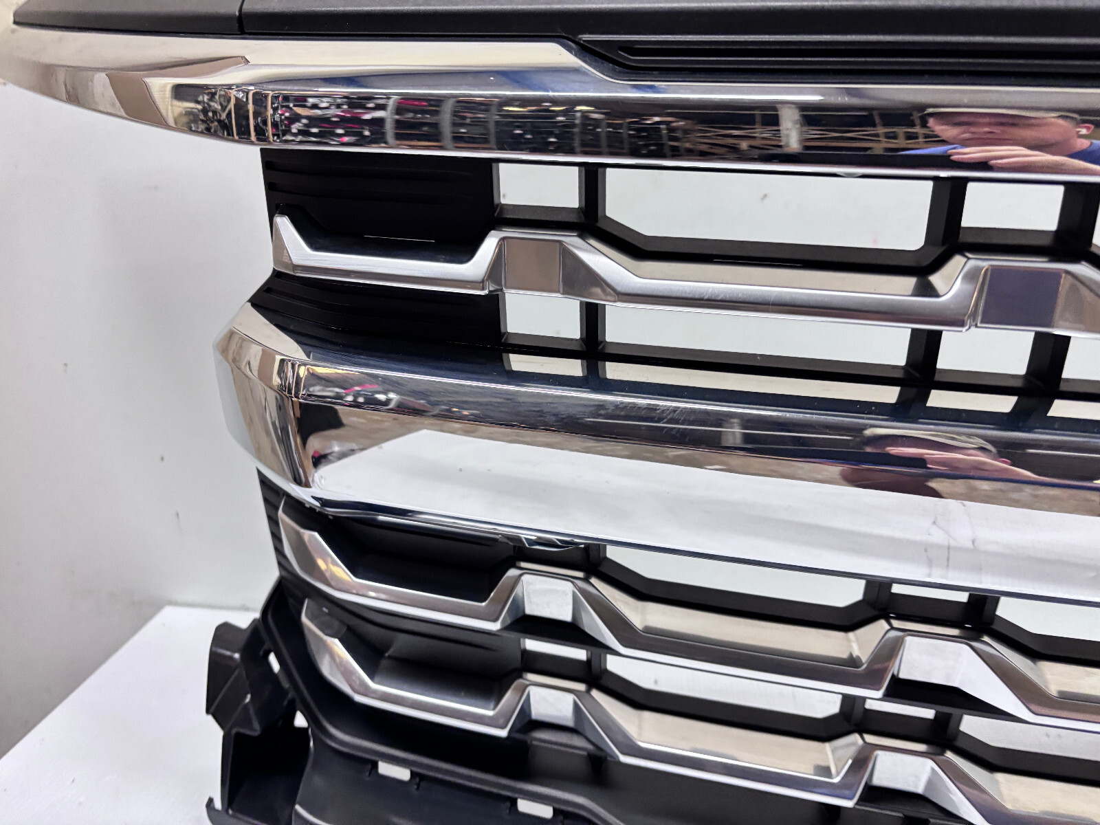 85642139 2022 2023 2024 2025 CHEVY SILVERADO 1500 LTZ CHROME FRONT OEM GRILLE Item image 11