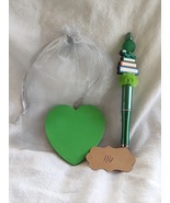 Beaded Book Lover Bookworm Pen with Heart Notepad  - £6.95 GBP