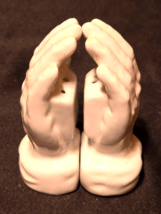 Vintage Praying Hands Salt &amp; Pepper Shaker Set - Christian Country Religion - $9.98