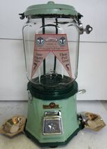 Columbus Model 21 Penny Bulk Dispenser 1930's with Ash Trays #3 - $1,995.00