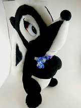 Vintage Skunk Plush with Flowers 12 inch King Plush 2002  Mint With Tag - $16.82