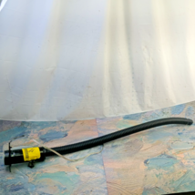 Fits Chevrolet Silverado GMC Sierra 1500 HD Fleetside Fuel Tank Filler N... - $920.60 MXN