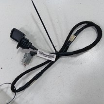 Ford Explorer USB Plug In Hub Port {GB5T-14D202-RA} 2016 2017 2018 2019 - $41.94