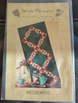 Wedgewood Applique Quilt Pattern by Simple Pleasures SPL-110 Terry Atkinson 1996 - $9.49