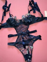 Victoria&#39;s Secret S 32C/34B TEDDY One-piece bodysuit NAVY blue satin bej... - $121.96 CAD