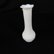 VTG 6&quot; Randall Milk Glass Bud Flower Vase Fluted Pattern - $10.83 CAD