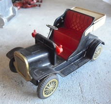 Vintage 1960s Japan  Tin Friction Old Fashion Car LOOK - £19.75 GBP