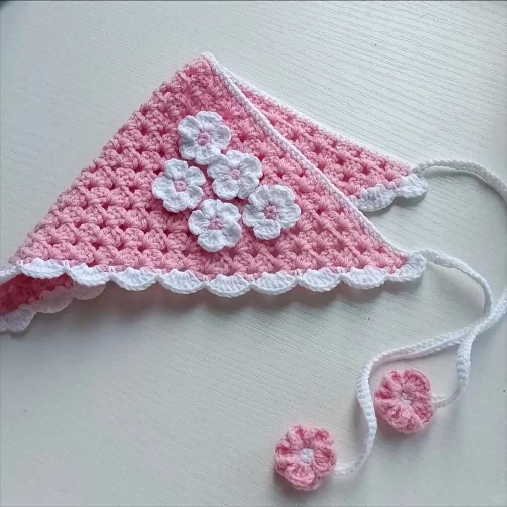Crochet floral bandana guide, stylish seasonal accessory, perfect handma... - $4.99