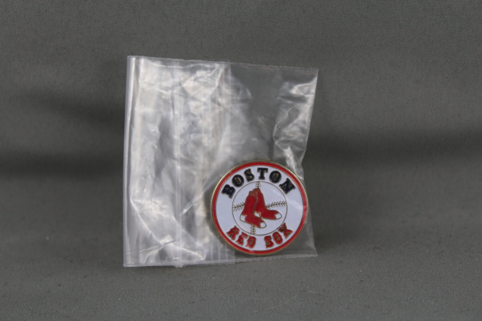 Boston Red Sox Pin (VTG) - Team Logo on White - Stamped Pin  - $19.00