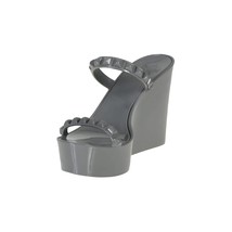 Carmen Sol Tonino Wedge Size 5 - $154.44
