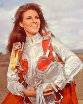 Raquel Welch 8x10 Photo in sky diving outfit Fathom - £6.28 GBP