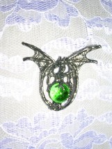 FANTASY SPINY WING DRAGON GREEN GLASS ORB BALL PEWTER PENDANT ADJ CORD N... - €24,19 EUR