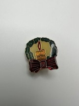 Vintage Christmas Enamel Candle Wreath Pin  BB2 - $9.90