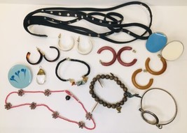 Jewelry Lot All Wearable Earrings, Bracelets, Rings, Necklaces, Pendant, Pin - £15.02 GBP