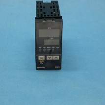 Omron E5EK-AA2 AC100-240 Digital Temperature Controller 1/8 Din Relay Output - £119.52 GBP
