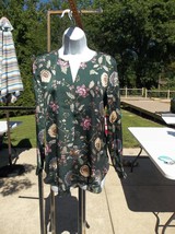 Nwt Vince Camuto Green Floral Blouse Xs - £23.56 GBP