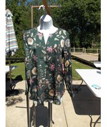 NWT VINCE CAMUTO GREEN FLORAL BLOUSE XS - £24.03 GBP
