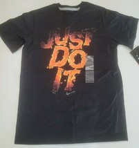 Boys Nike T Shirt Size S NWT Black Just Do It - $10.39