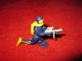 1987 GUTS Action Figure: E15 Diver Grunt kneeling w/ Machine Gun - £2.35 GBP
