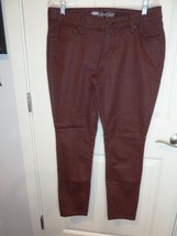 Ladies Old Navy Rock Star Skinny Jeans. Size 14 Med Rise Burgundy - £12.10 GBP