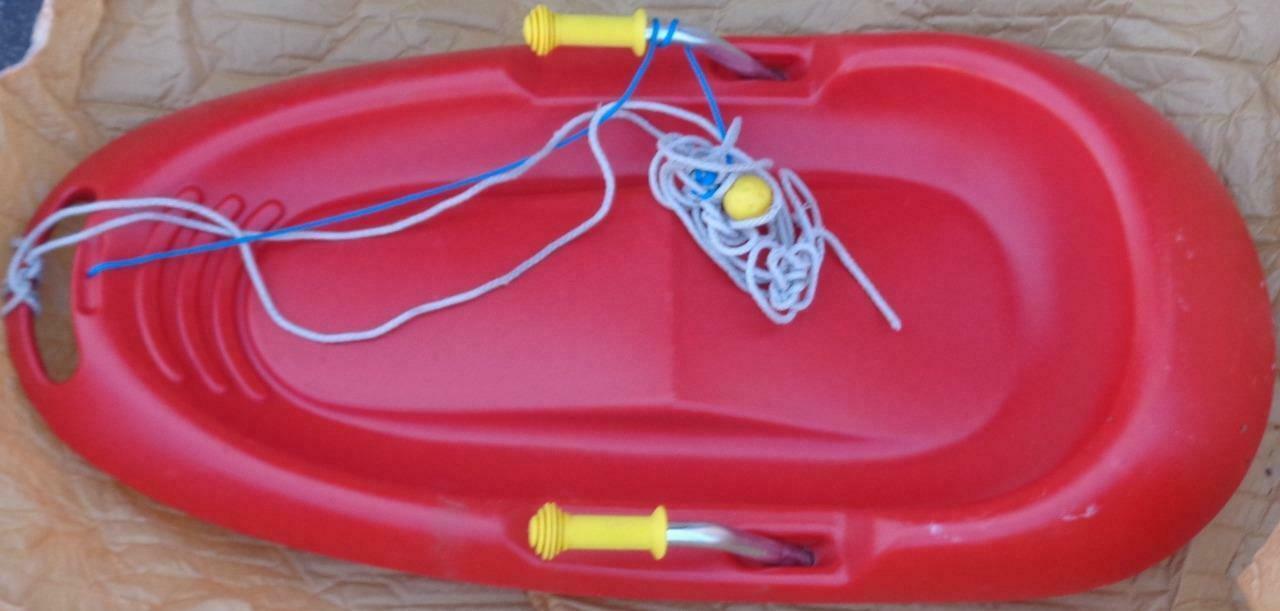 Bright Red Child’s Plastic Snow Sled – With Hand Brakes – VGC – GENTLY USED –FUN - £62.27 GBP