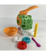 Play-Doh Kitchen Creations Playset Noodle Making Mania Pasta Maker Mold ... - $719.47 MXN
