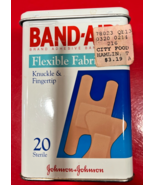 Vintage Band-Aid Adhesive Bandages in Metal Tin Johnson &amp; Johnson - $20.81 CAD