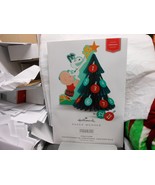 Hallmark &quot;Paper Wonder Honeycomb- Peanuts Countdown Christmas Centerpiec... - $27.71 CAD