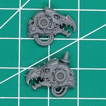 Chaos Knights War Dogs HEAD Warhammer 40k BITS Beak Beaked Daemon - $1.41