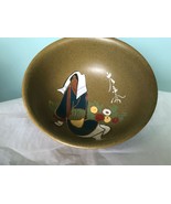 Vintage Japanese Rice Bowl Green Ceramic Porcelain Enamel Figure  7.25&quot; - $282.25 MXN