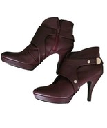UNLISTED Kenneth Cole ~ Size 11M ~ BURGUNDY ~ 4.25&quot; Heel ~ Ankle Boot - $51.15 CAD